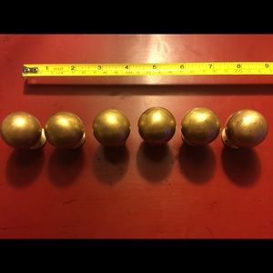 Vintage Brass knobs/drawer pulls ( Qty. 6)